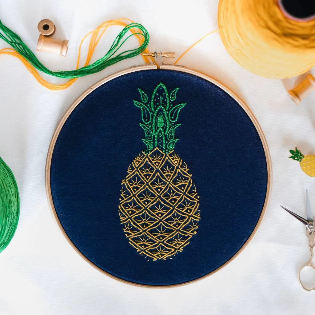 Embroidery Kits - Paraffle