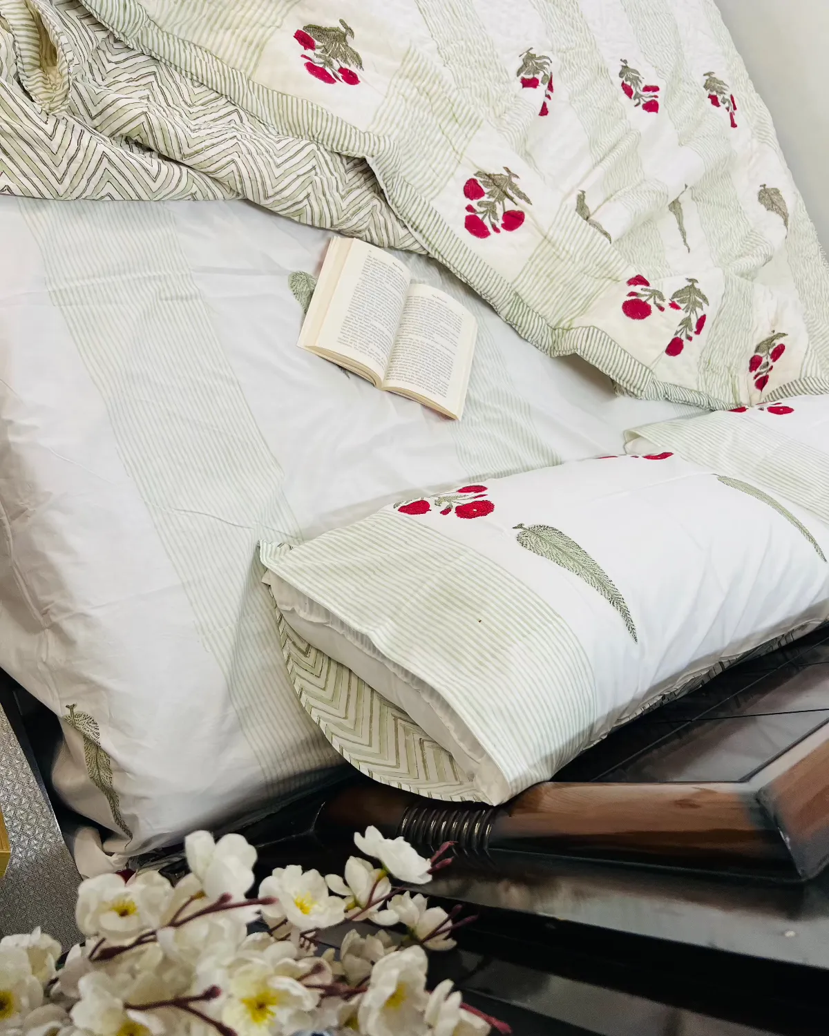 Rajputana Bloom Quilt Bedding Set