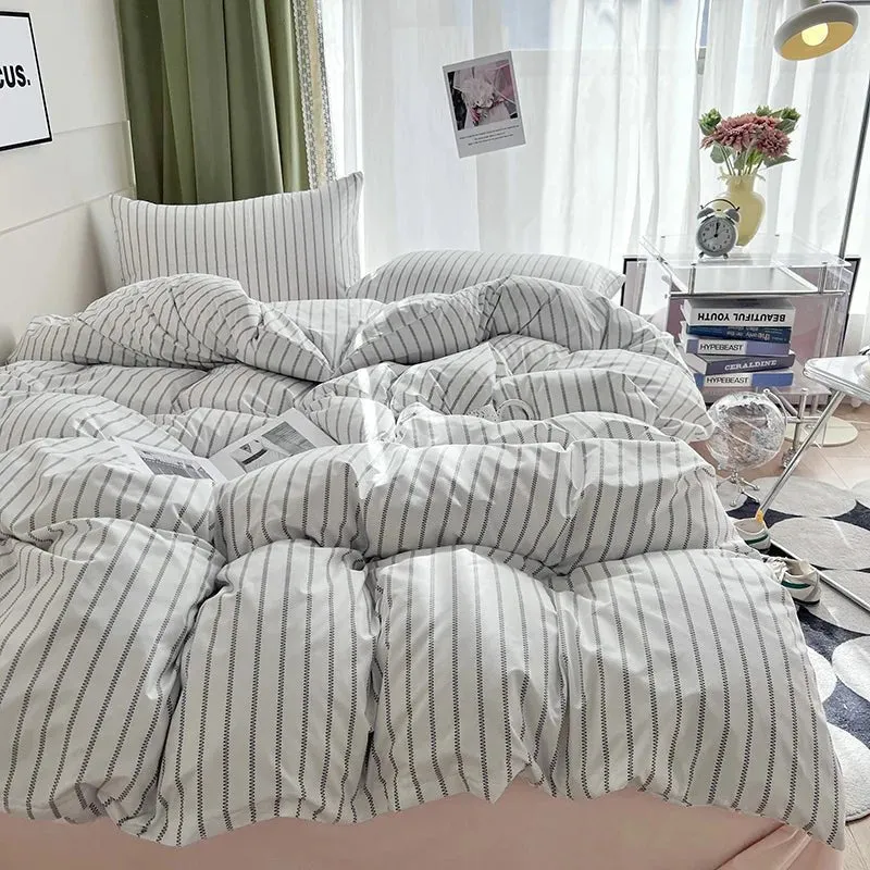 Simple Stripe Duvet Cover for Queen Size Bed